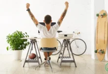 چگونه در سال ۲۰۲۶ بهصورت دورکار و مؤثر کار کنیم: ۱۰ نکته طلایی